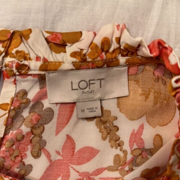 LOFT M White Pink Brown Orange Floral Flutter Sleeve Mock Ruffle Neck Blouse - Picture 9 of 10